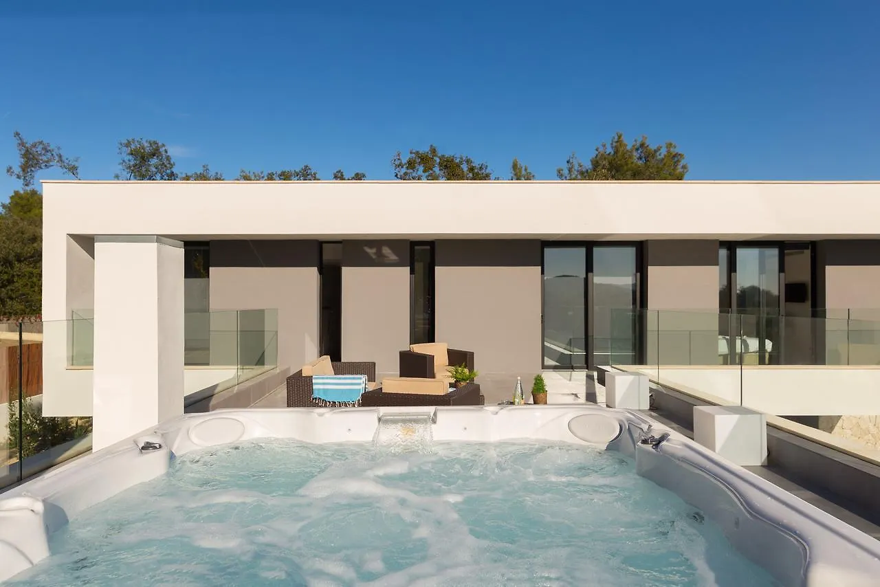 Sol Crestatx Villa